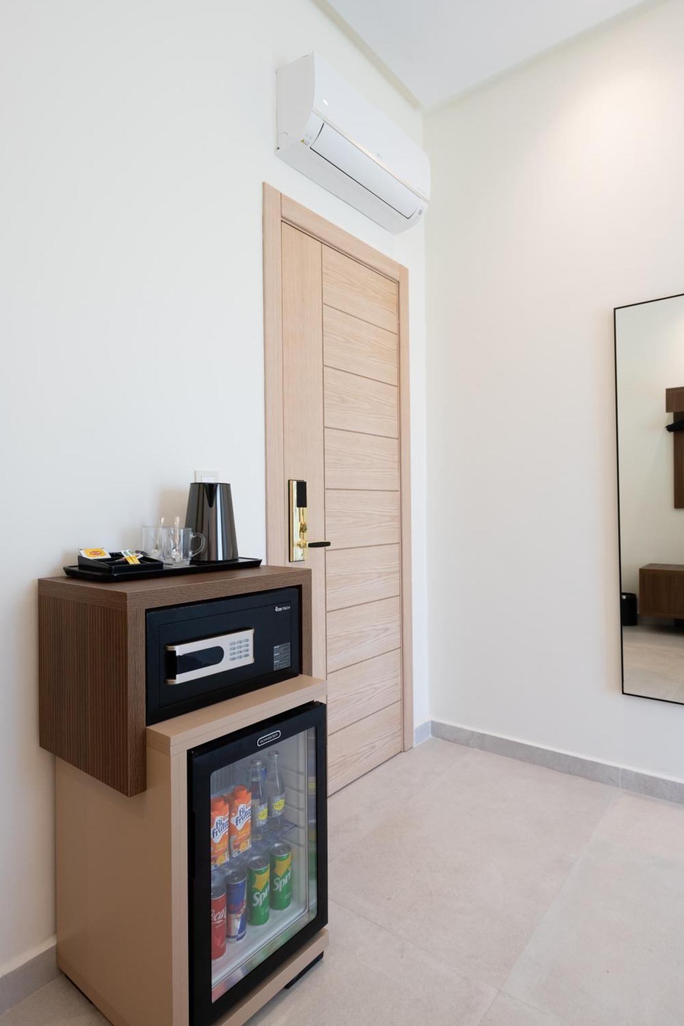 Hotel El Toro Tanger 外观 照片